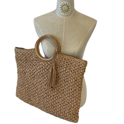 Raffia Bag with tassels and ring handles in Suntan