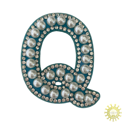 Pearl Letter Q