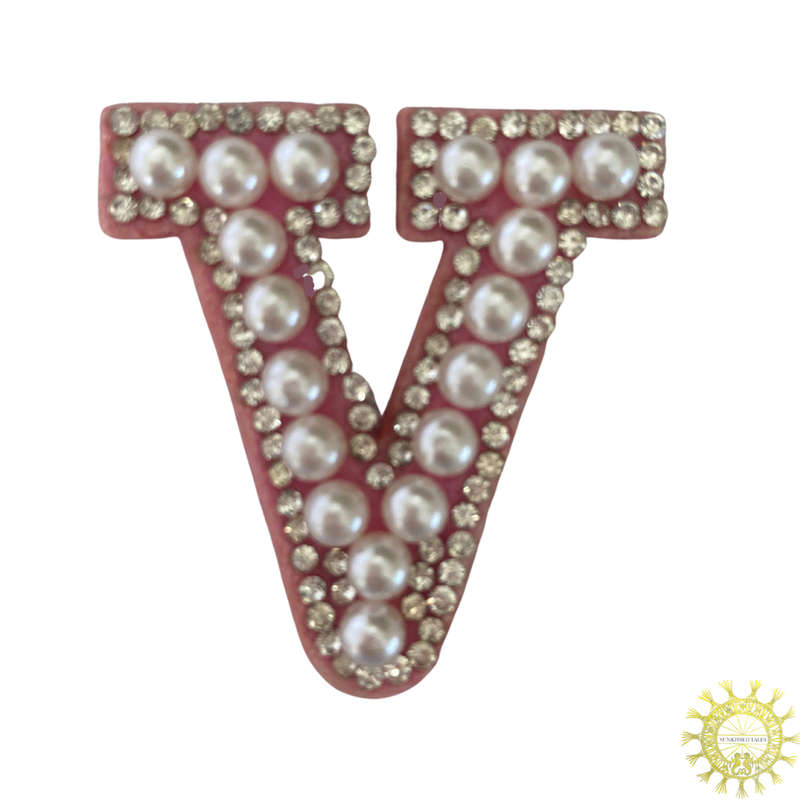 Pearl Letter V